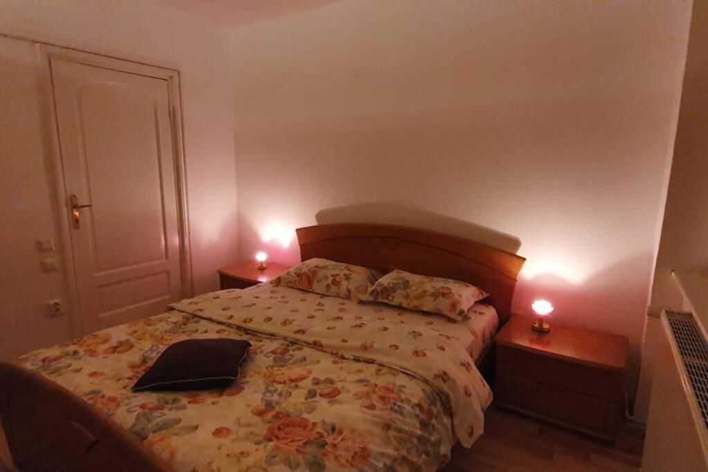 Titian'S Cozy Apartment Sibiu Ngoại thất bức ảnh