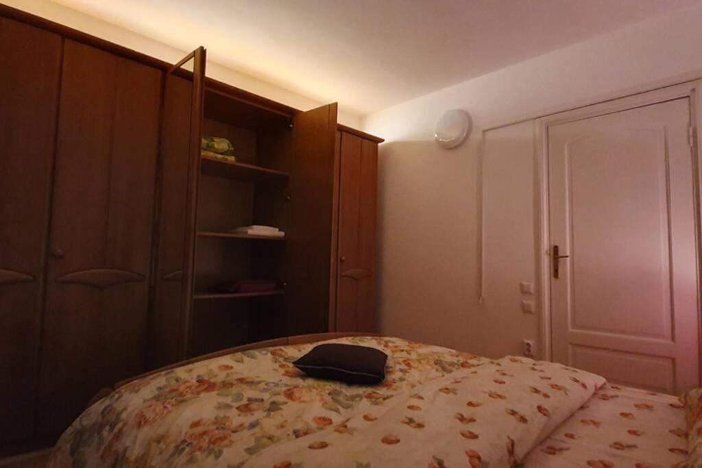 Titian'S Cozy Apartment Sibiu Ngoại thất bức ảnh